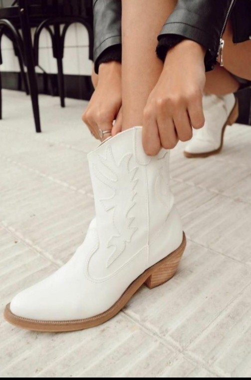 botas texana color blanco