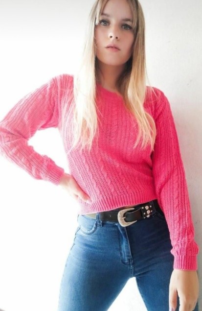 sweater corto basico multitrenza